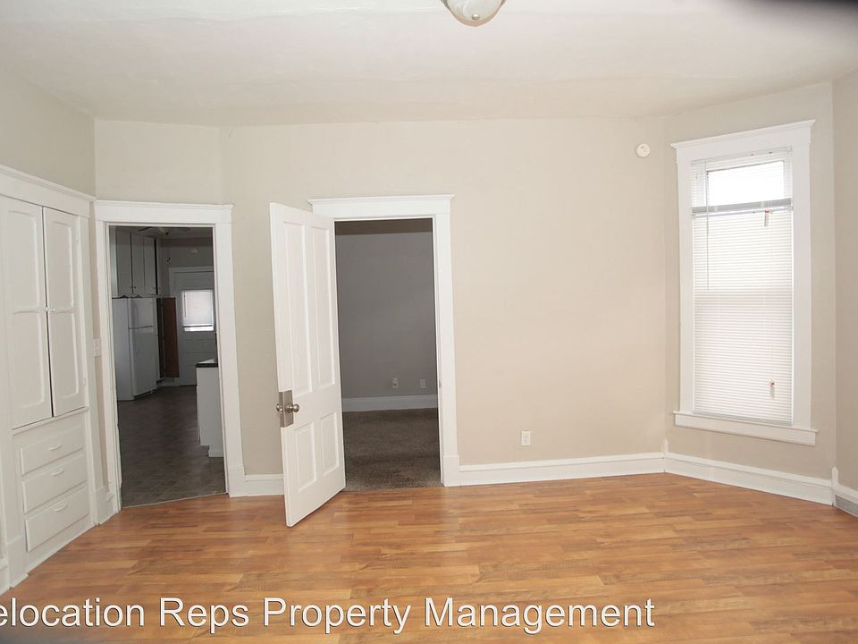 SW 2717 RI 2717 8th Ave Rock Island IL Zillow