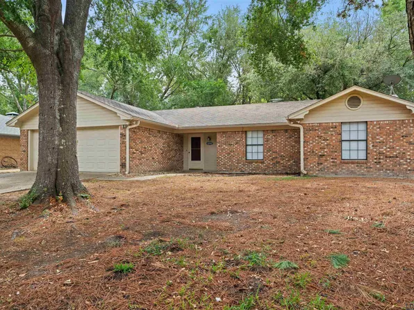 10767 County Road 1299, Flint, TX 75762