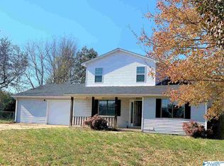 16125 Fantasia Way, Athens, AL 35611