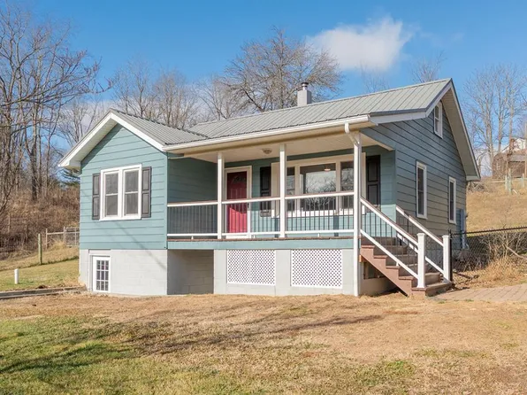 270 Echo Valley Rd, Wytheville, VA 24382