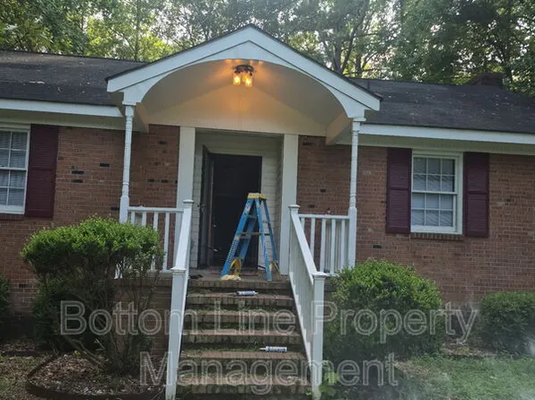 1578 Trailwood Dr, Rocky Mount, NC 27804