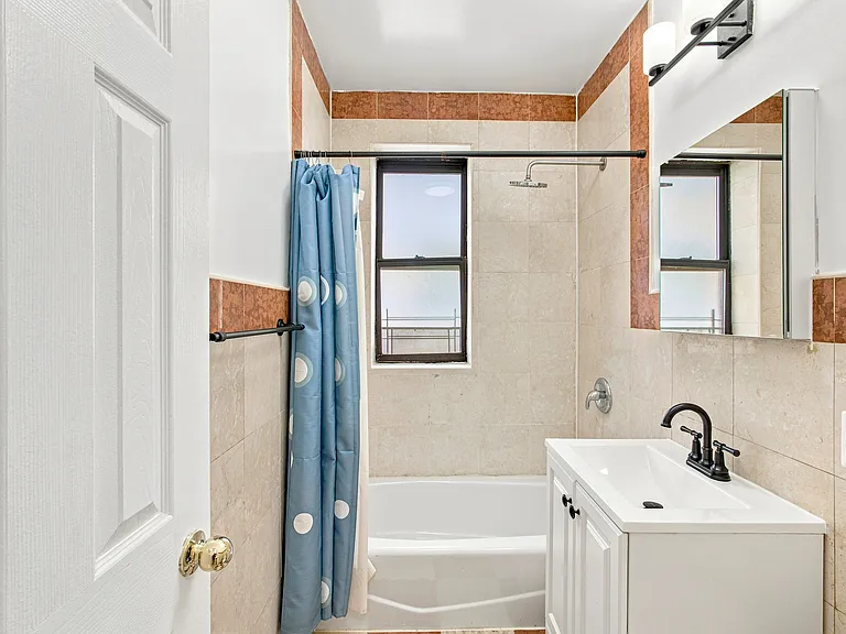 1494 Ocean Ave #3E — Photo 10