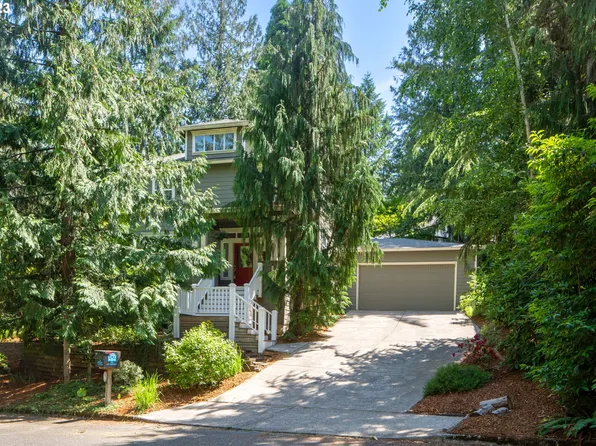 3822 SW Cullen Blvd, Portland, OR 97221