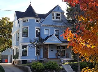 712 Madison Ave SE, Grand Rapids, MI 49503