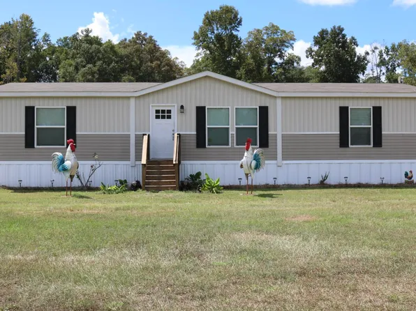 860 Coach Rd, Holly Hill, SC 29059
