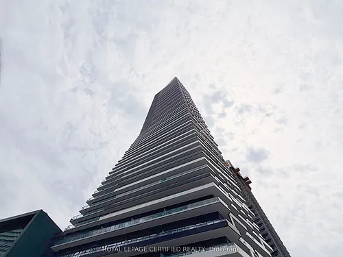 448 Burnhamthorpe Rd W Photo 1