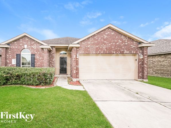 22559 Stillwater Valley Ln