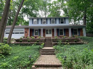 3200 Cairncross Dr, Oakland, MI 48363