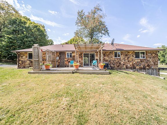 3rd image of 9846 N Ammerman Dr