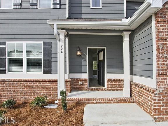 3rd image of 228 Villa Grande Dr