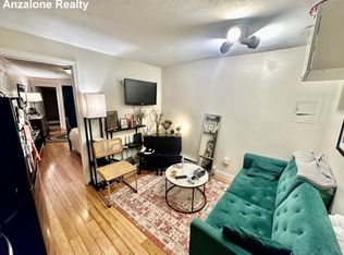 20 Bartlett Pl APT 2, Boston, MA 02113
