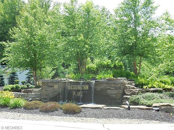 2nd image of 10297 Redbud Dr