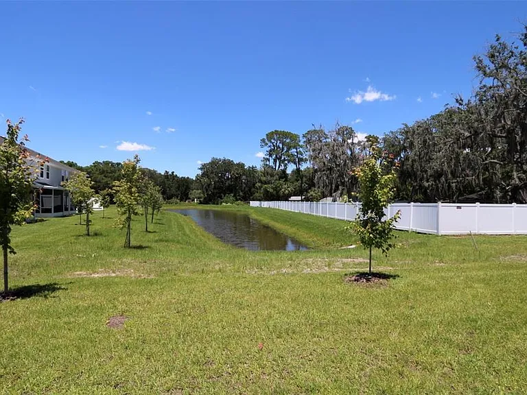 10914 Quickwater Ct — Photo 20