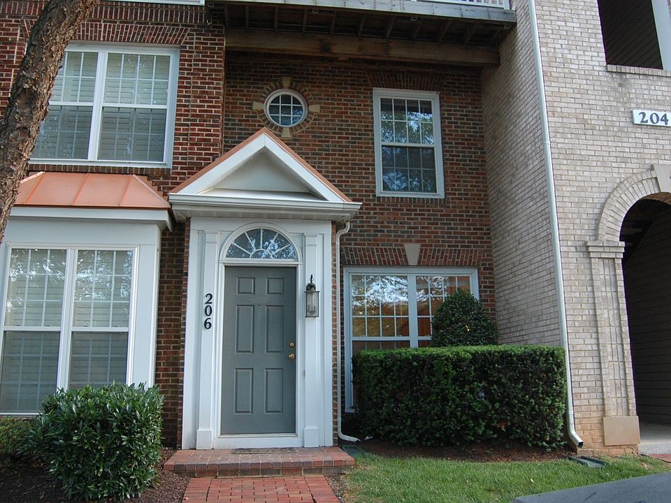 1st image of 206 Fallsgrove Blvd