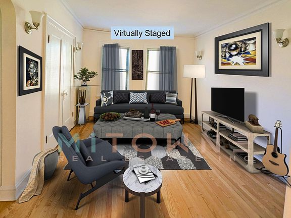 3rd image of 1700 W Ainslie St #2C