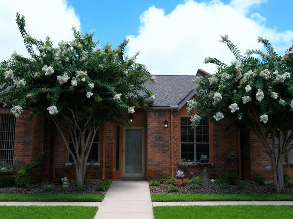 107 Manor Pl #1