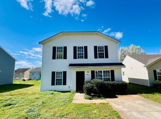 4925 Hopewood Ln, Charlotte, NC 28216
