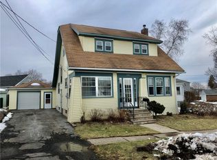 533 Kenwick Dr, Syracuse, NY 13208