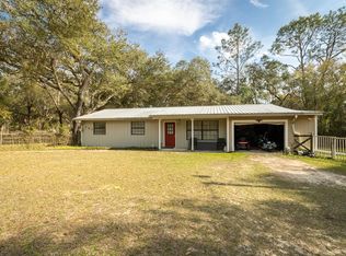 121 Pine Dr, Interlachen, FL 32148