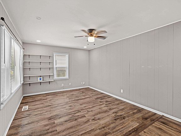 4th image of 5829 N Kerth Ave