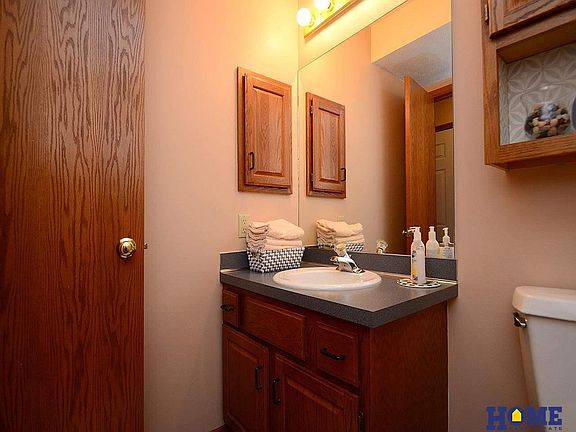 5th image of 13930 Bailie St