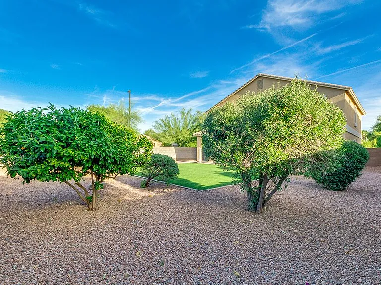 1306 E Birdland Dr — Photo 34