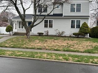 41 Brookdale Ave, Milford, CT 06460