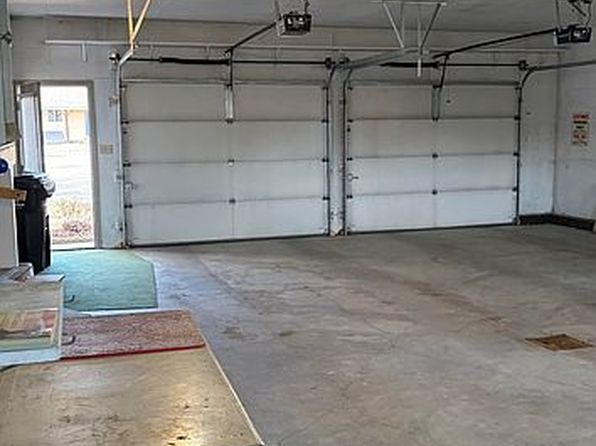 1430 Central Ave N, Valley City, ND 58072