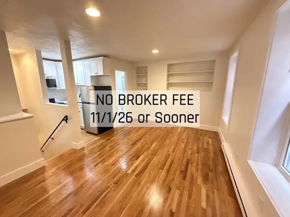 29 Salutation St APT 1, Boston, MA 02109