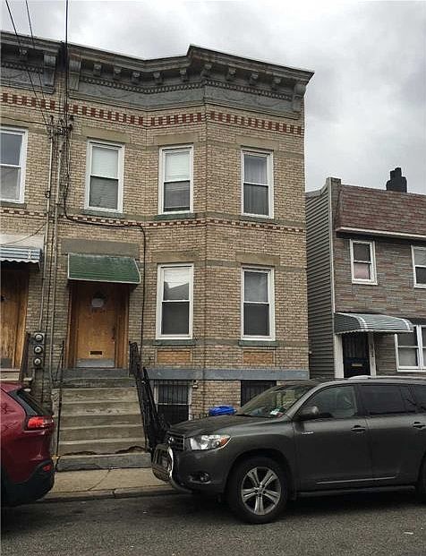 2nd image of 5924 Menahan St