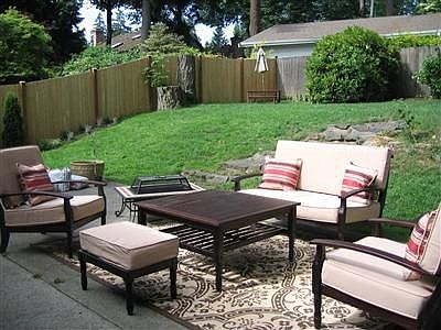 Huge patio and back yard