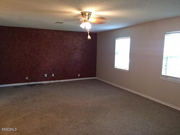 5th image of 4603 New Hope Ave