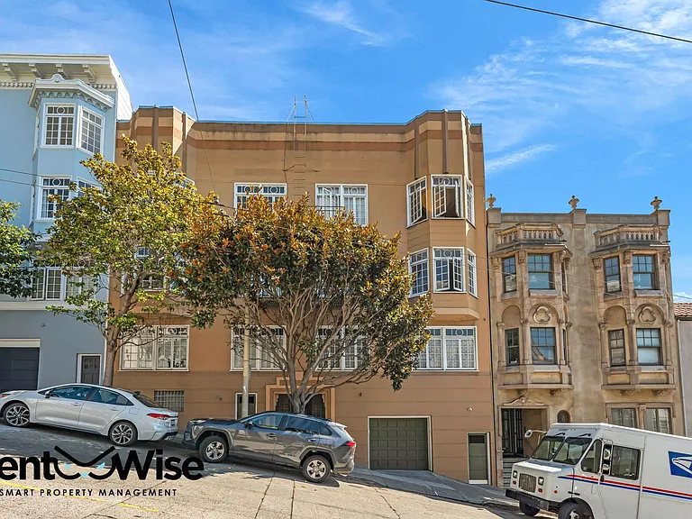 1341 Union St #10 — Photo 2