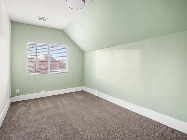 2081 N Ogden St — Photo 25