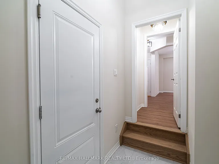 19 Stennett Dr — Photo 14