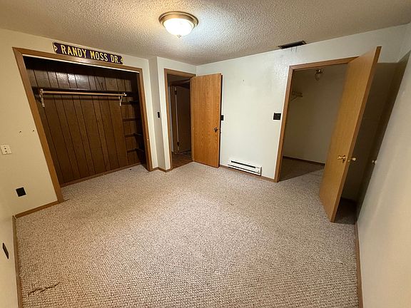 5th image of 1229-1233 3rd Ave SE