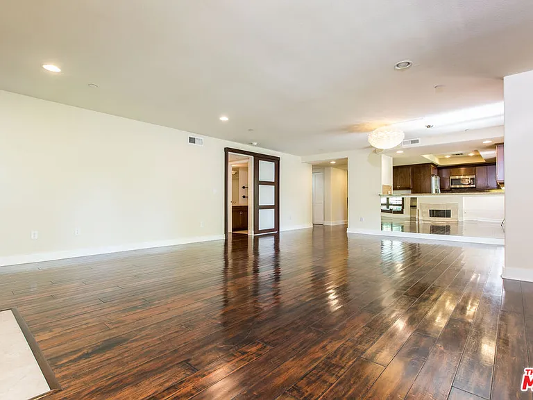 7249 Franklin Ave #201 — Photo 7