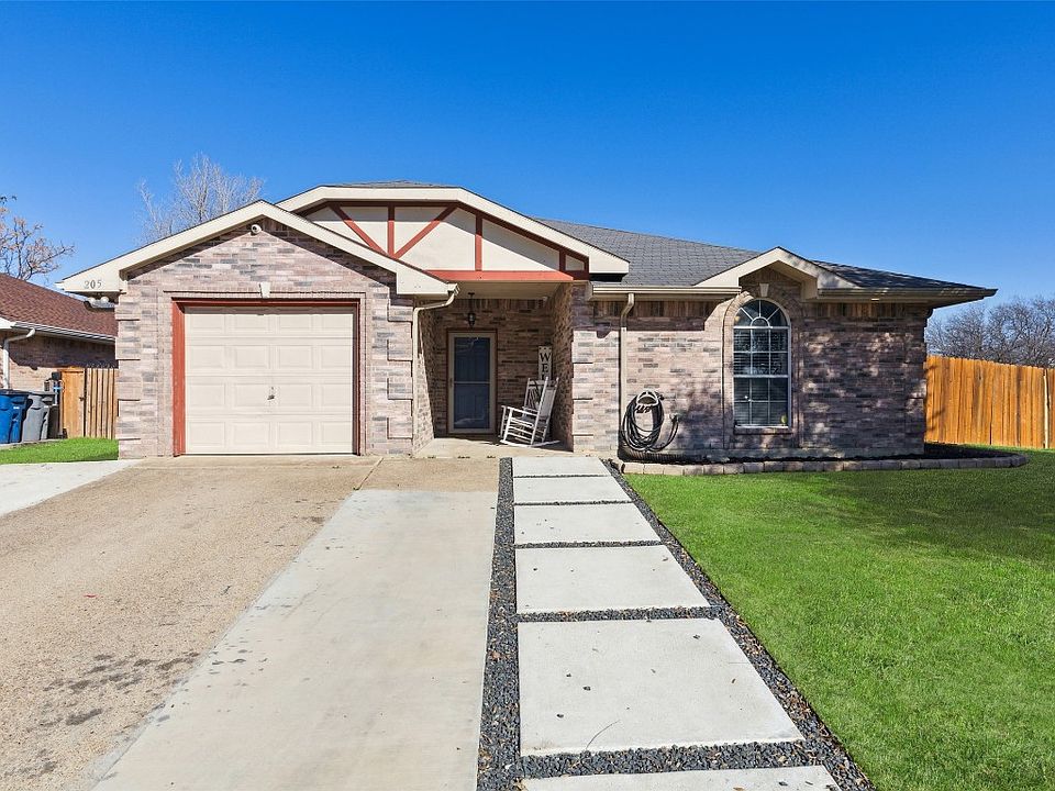 1st image of 205 Los Cabos Dr