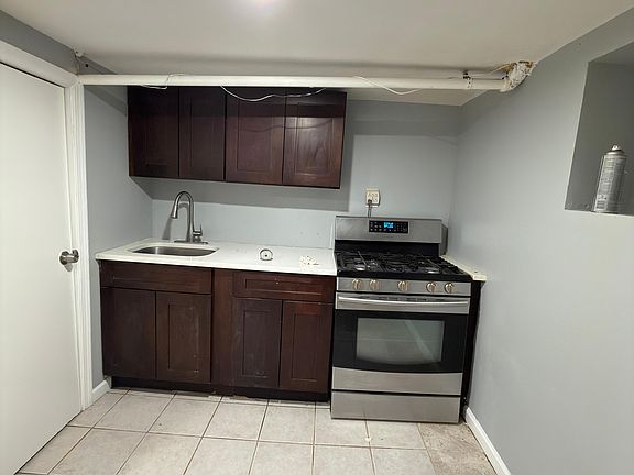 2nd image of 255 Elmwood Ave #B