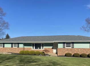 1198 Wooded Dr NE, Lancaster, OH 43130