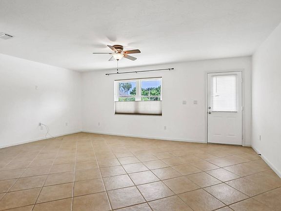 5th image of 47 Lake Side Trl