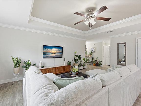 3rd image of 25118 SW 9th Ln