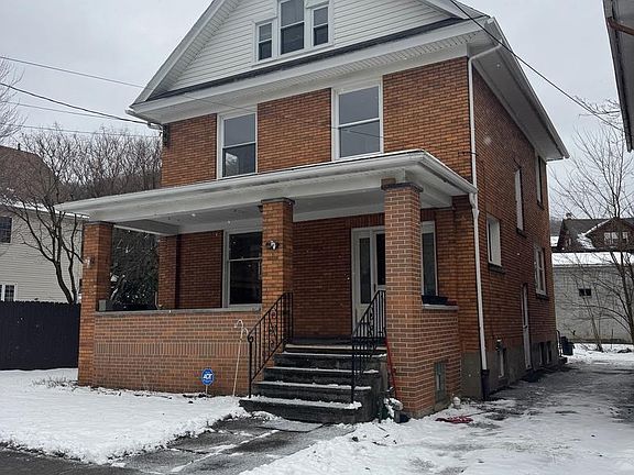 2nd image of 690 Messenger St