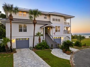 29 Garden Bay Ct, Miramar Beach, FL 32550