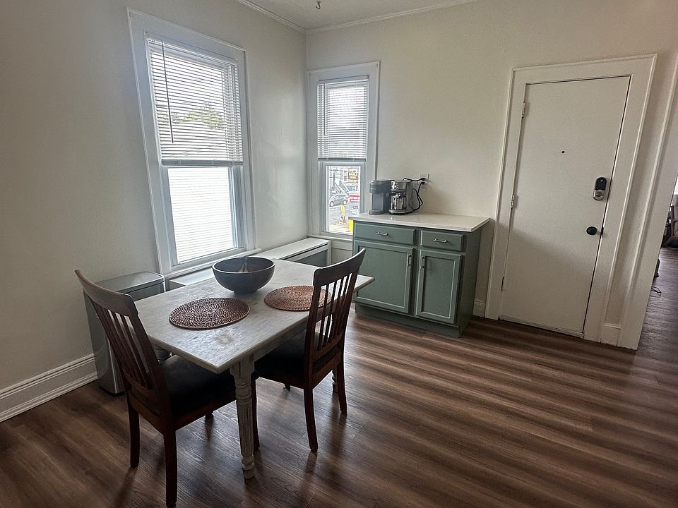 Kitchen + Coffee/Drink Bar