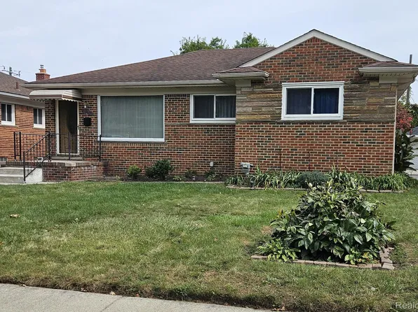 21620 Kipling St, Oak Park, MI 48237