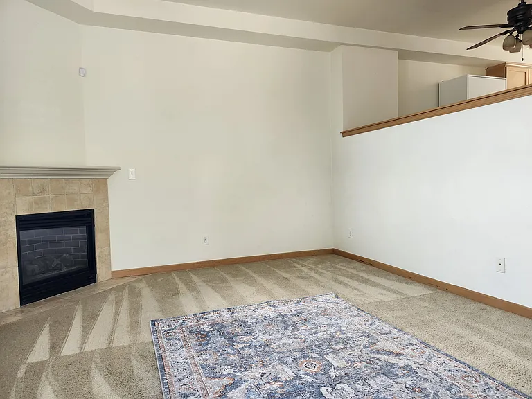 Living room area with gas fireplace