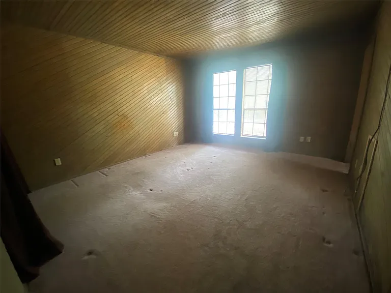 24605 Pools Creek Dr — Photo 16