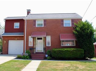 1836 Viruth St, Pittsburgh, PA 15212