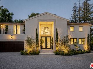 1900 Bel Air Rd, Los Angeles, CA 90077